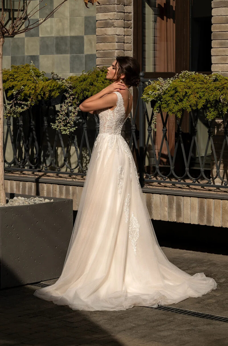 Tiffany – Image 3