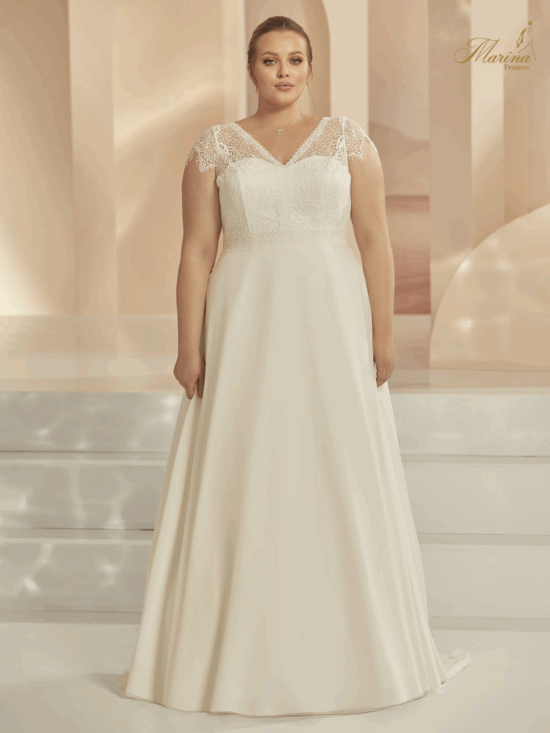 robe avec dentelle t bas fluide avec dos en V