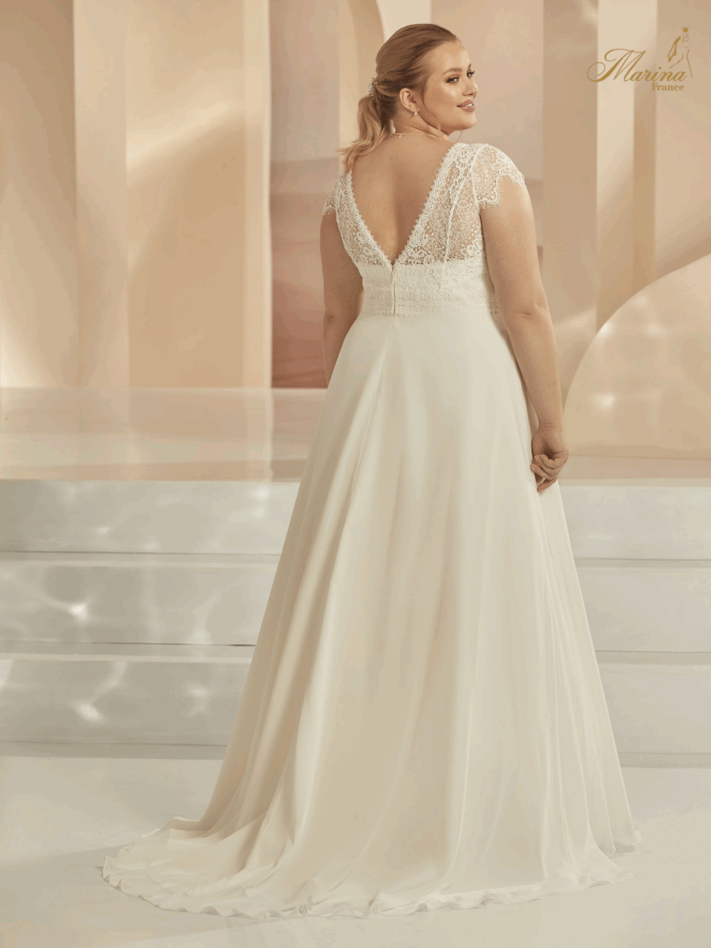 robe avec dentelle t bas fluide avec dos en V