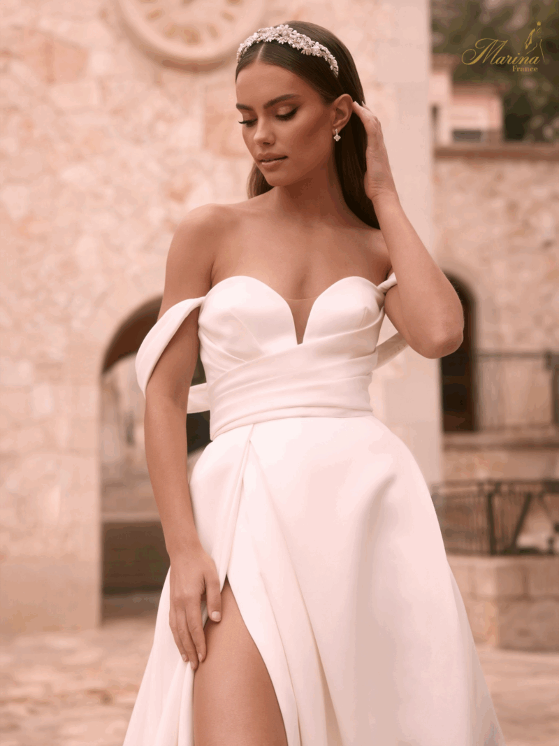 Robe col bateau, prestige avec fente