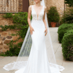 ROBE SIRÈNE EN DENTELLE ET DOS NU