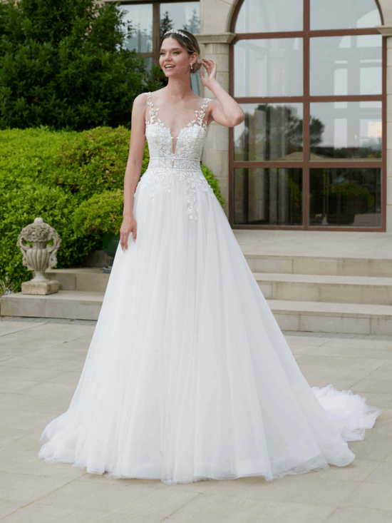 ROBE TULLE ET DENTELLE