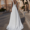 ROBE HAUT EN DENTELLE ET BAS FLUIDE