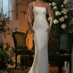 Robe sirène avec dentelle et dos en laçage