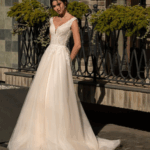 Robe dentelle et bas fluide