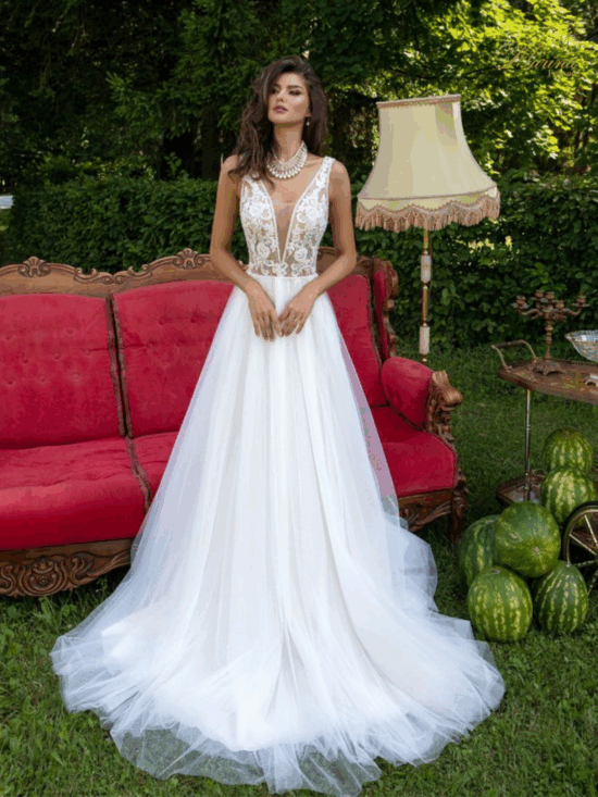 ROBE STRASSES ET TULLE A PAILLETTES