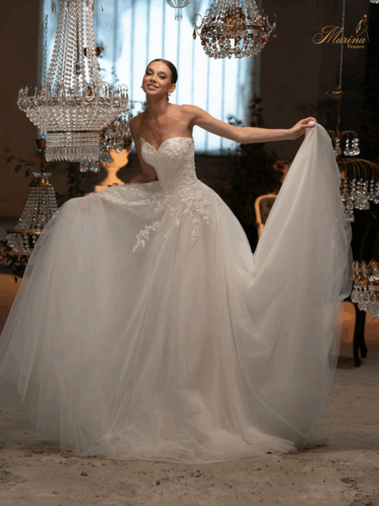 ROBE BUSTIER TULLE ET DENTELLE