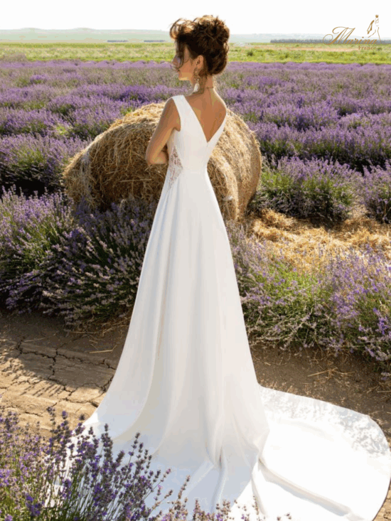 ROBE AVEC DENTELLE SUR CÔTES