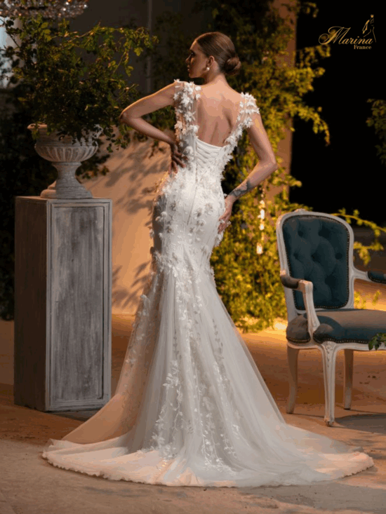 Robe sirene avec dentelle et dos à laçage