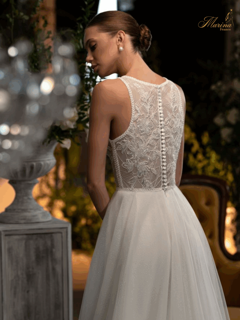 ROBE STRASSES ET TULLE A PAILLETTES