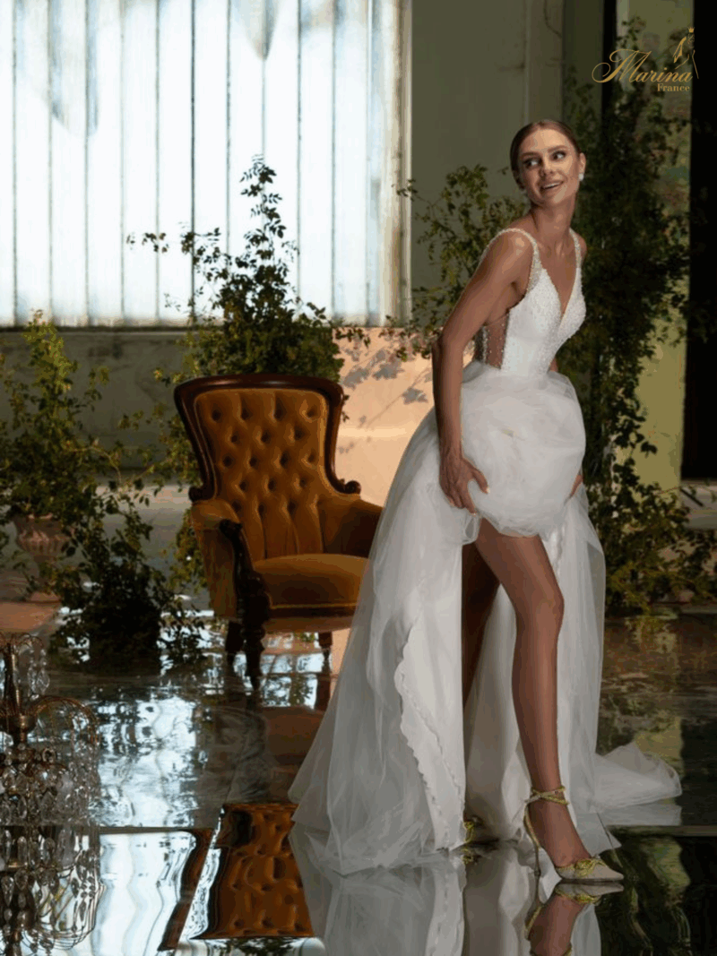 Robe princesse avec perles et bas tulle