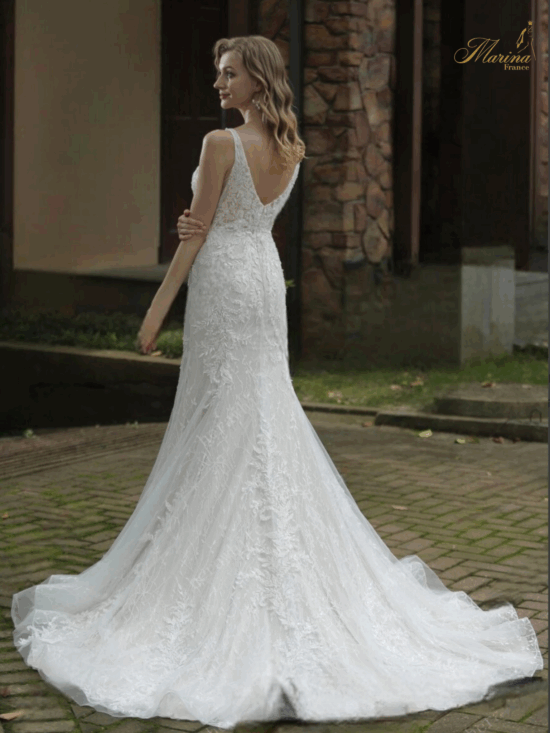 Robe sirène avec dentelle et perles et planches clipsables