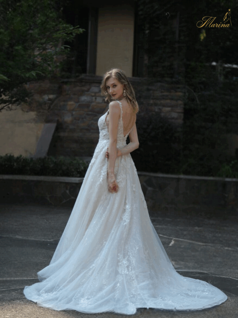Robe princesse tulle et dentelle avec dos nu