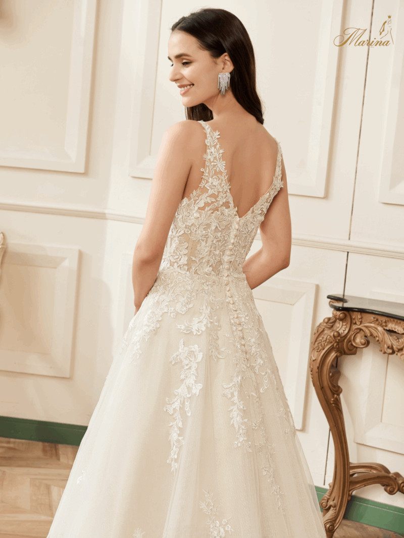 Robe princesse en tulle avec dentelle.