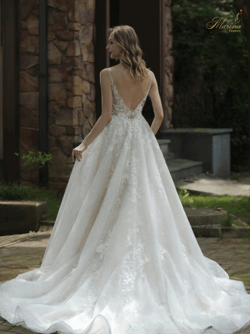 Robe en fleurs et Strasses princesse