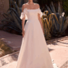 Robe satin avec col bateau a fleurs