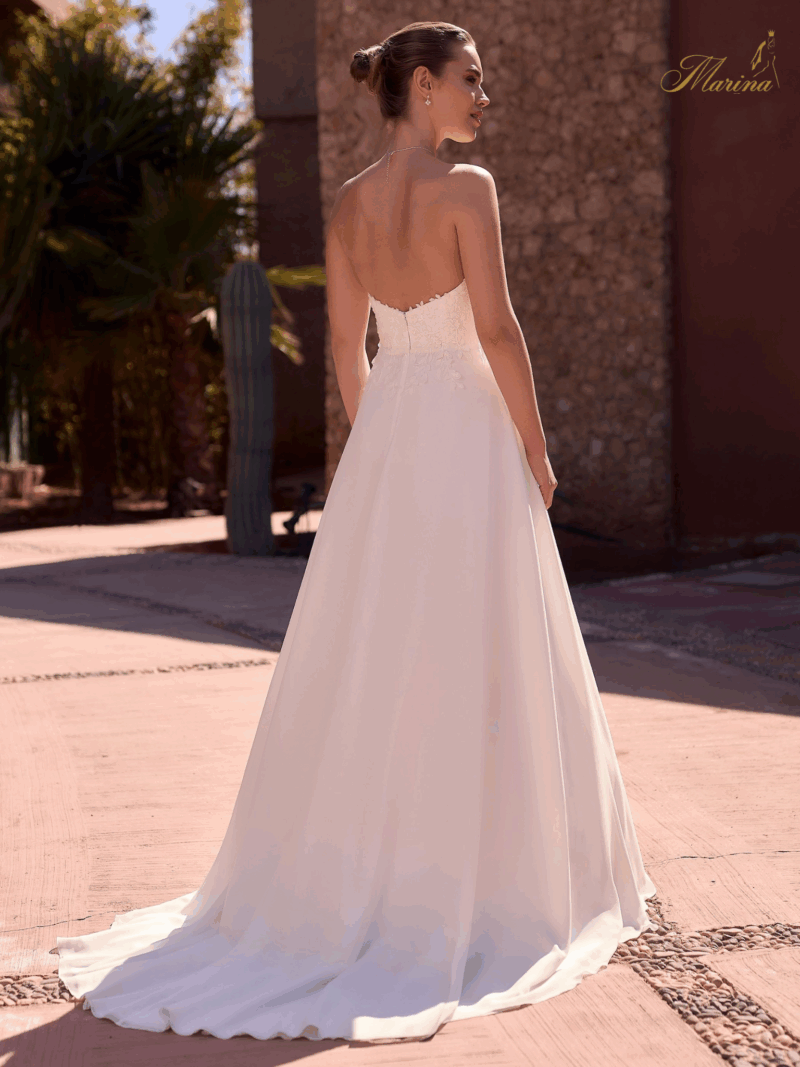 Robe bustier en crêpe avec dentelle