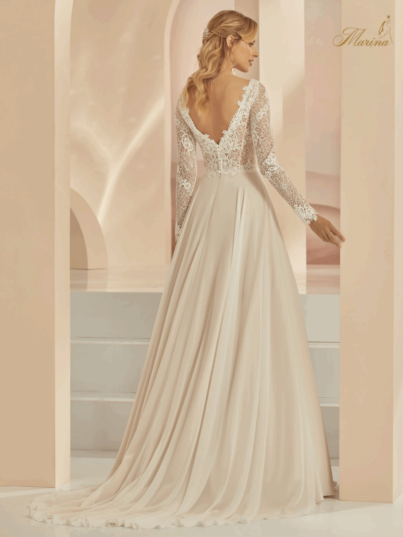 ROBE AVEC MANCHES EN DENTELLE