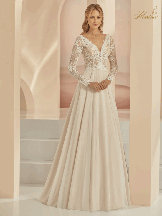ROBE AVEC MANCHES EN DENTELLE