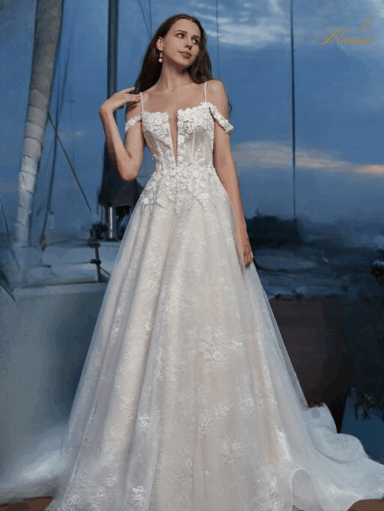 Princesse col bateau avec dos en laçage