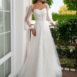 ROBE AVEC MANCHES ET BUSTIER ET DOS LACETS