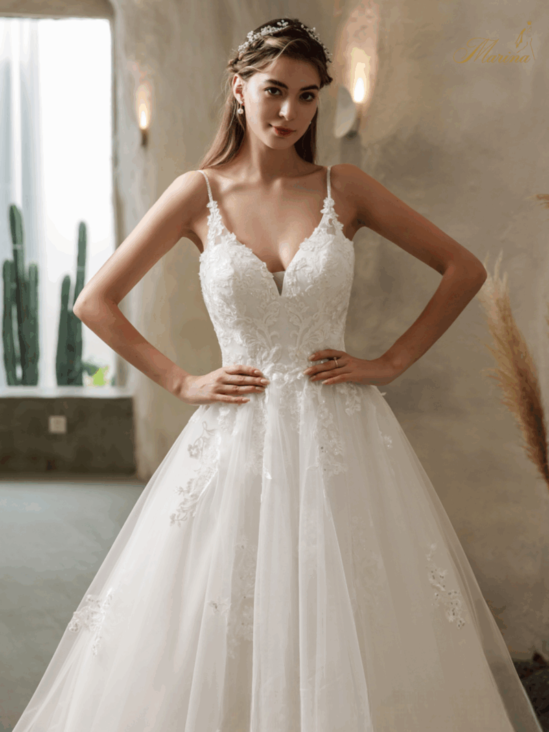 Robe princesse en tulle avec dentelle.