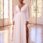 ROBE AVEC MANCHES POUR GRANDE TAILLE AVEC FENTE