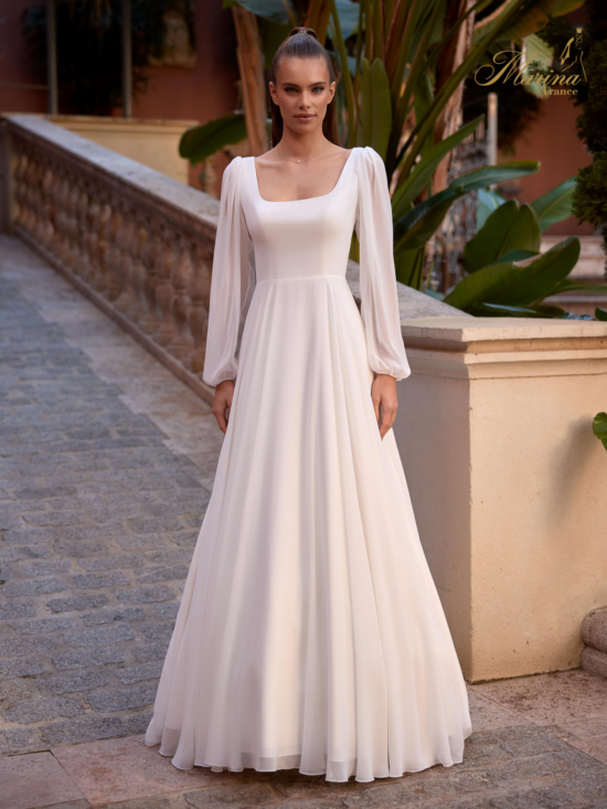 ROBE PRESTIGE FLUIDE AVEC MANCHES