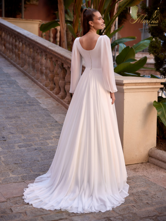 ROBE PRESTIGE FLUIDE AVEC MANCHES